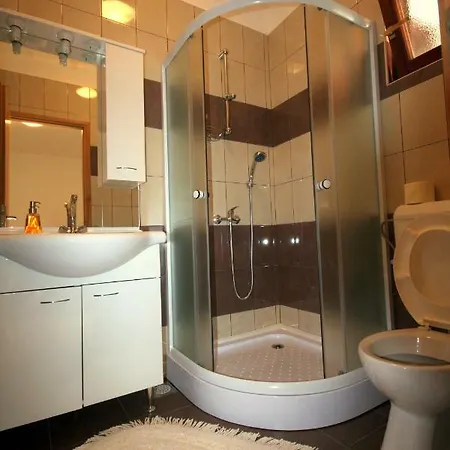 Apartment Cvelic Milovcic Malinska